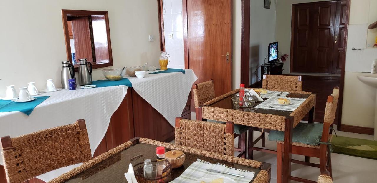 Family Nest Guesthouse Кісуму Екстер'єр фото